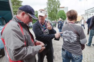 Tom Donney mit Ehefrau und Johann