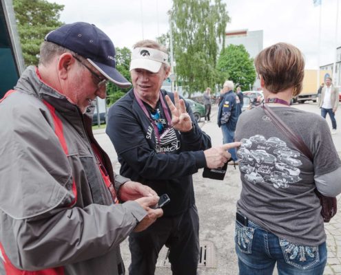 Tom Donney mit Ehefrau und Johann