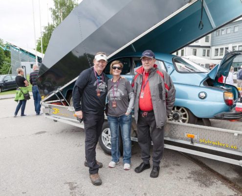 Tom Donney mit Ehefrau und Johann