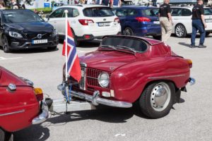 SAAB 96 V4 mit Eigenbau Hänger