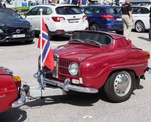 SAAB 96 V4 mit Eigenbau Hänger